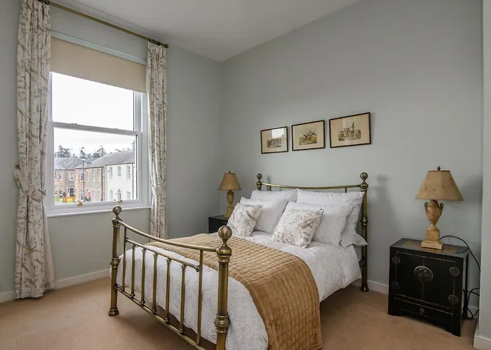 Holiday home 20 Village Square